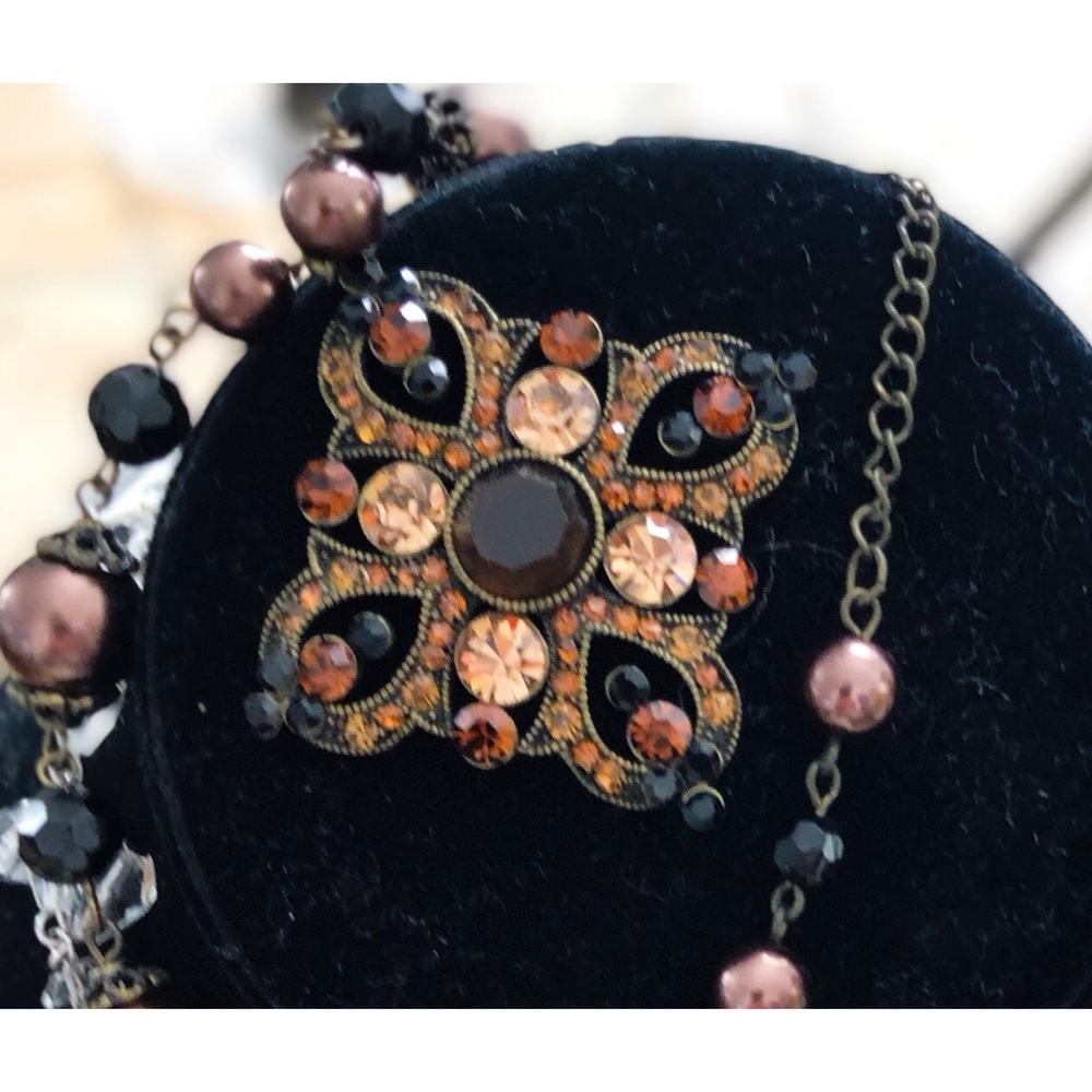 Deep Multi-Brown Colorful Pendant Necklace